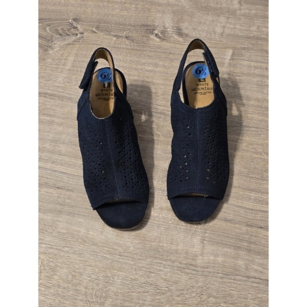 White Mountain Women's Navy Blue‎ Chunky Heel Slingback Suede Sandals Size 6.5